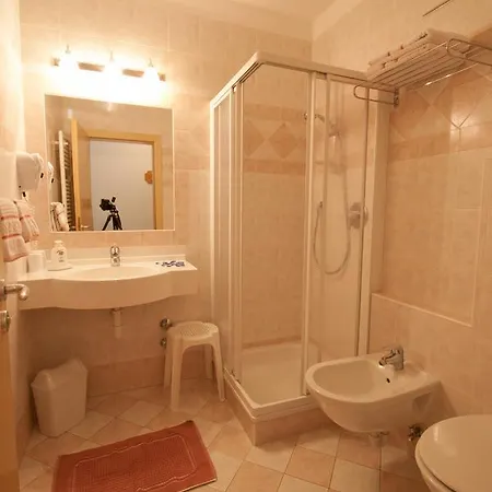 Hotel Peintner Valles